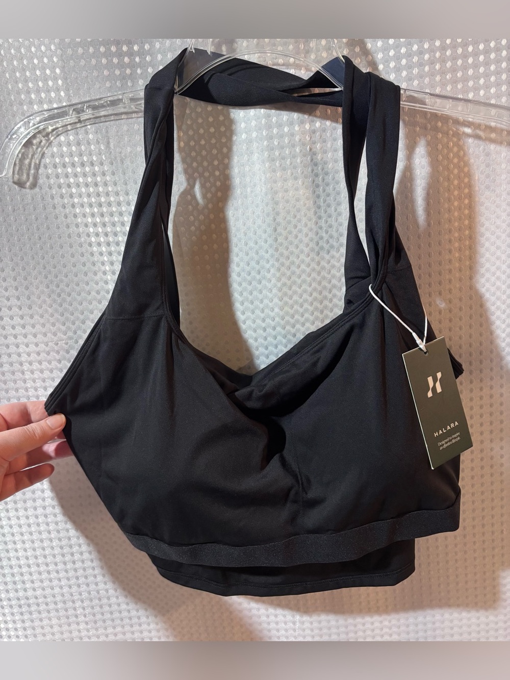 HALARA Black Cross-Back Sports Bra Tank